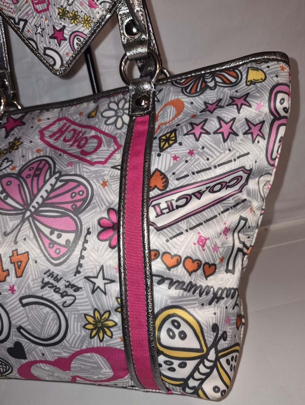 NWT 🎀Coach Poppy 🦋Butterfly🦋 Graffiti Tote And Matching Mini Skinny - Picture 12 of 14